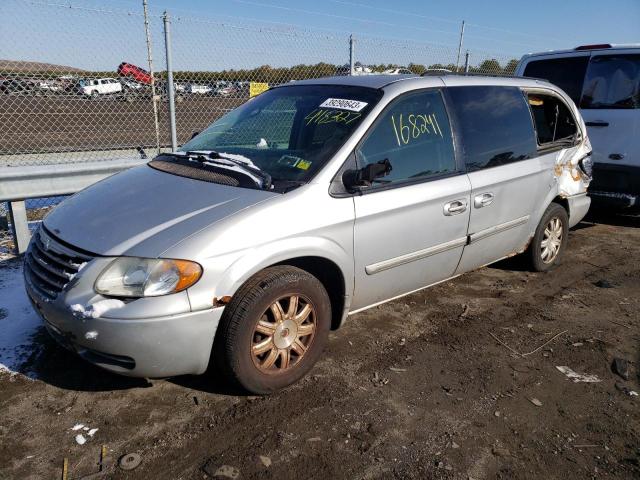 2005 Chrysler Town & Country Touring