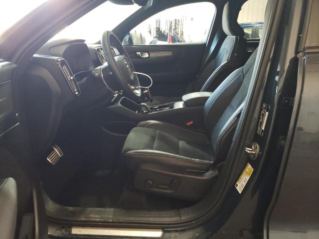 2022 VOLVO XC40 T5 R- - YV4162UM2N2757728