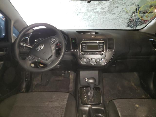 3KPFK4A75JE220671 KIA FORTE LX