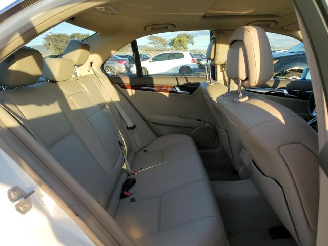 WDDGF4HB0EA946858 Mercedes-Benz C 250