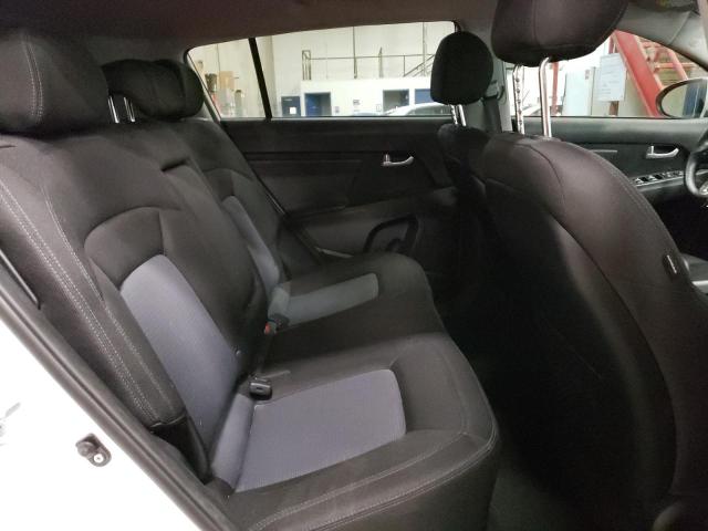 KNDPB3AC1F7721754 KIA Sportage Lx