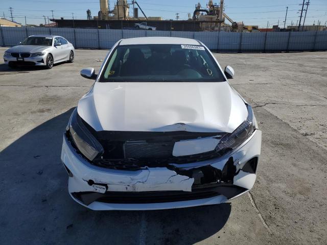 3KPF24AD1PE563055 KIA FORTE LX