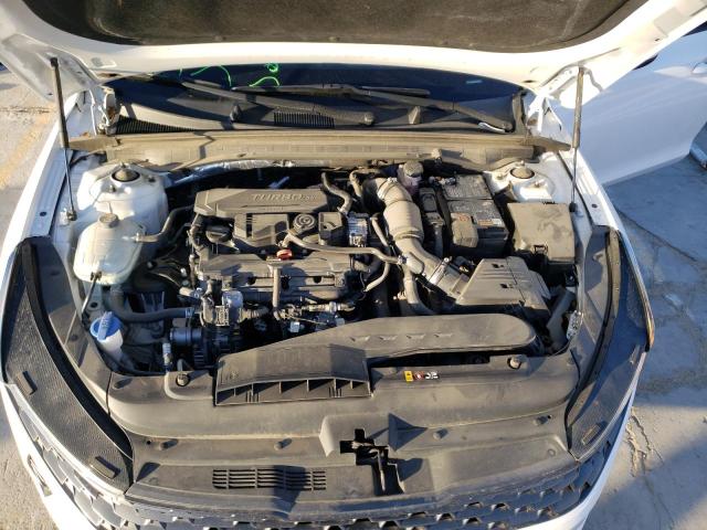 5XXG24J22MG007780 KIA K5 LX