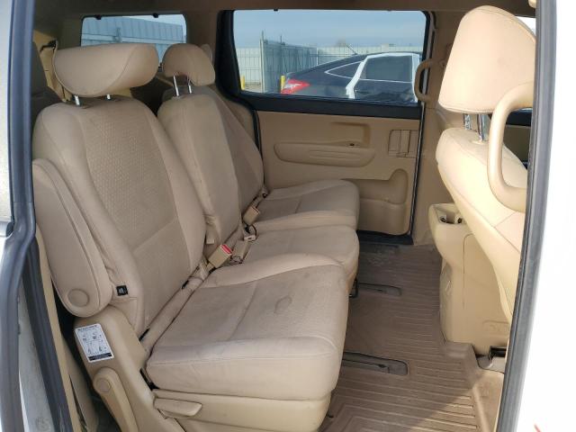 KNDMB5C15G6092923 KIA SEDONA LX