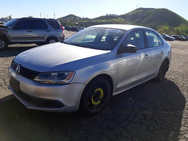 Salvage cars for sale from Copart Colton, CA: 2013 Volkswagen Jetta Base