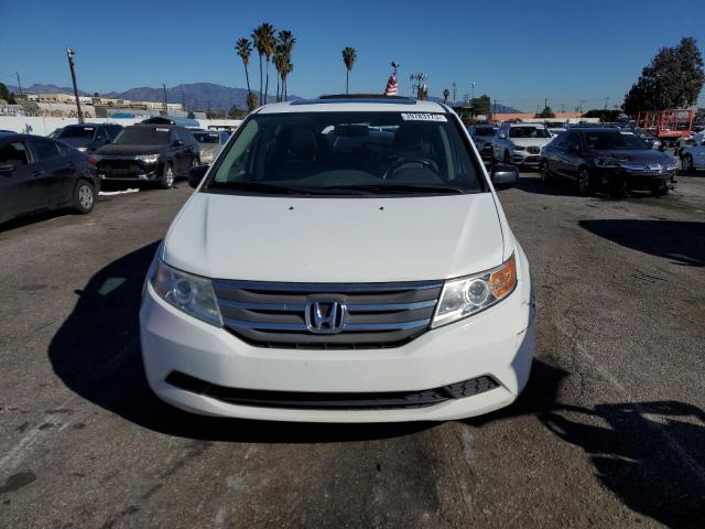 VIN 5FNRL5H6XDB058841 2013 HONDA ODYSSEY no.5