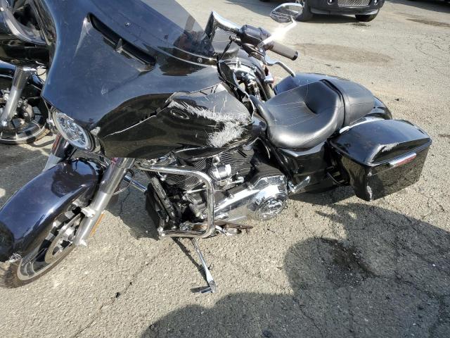 2019 HARLEY-DAVIDSON FLHX - 1HD1KBC33KB680952
