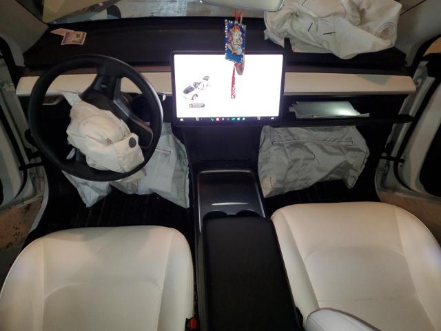 5YJYGDEE3MF210061 Tesla Model Y