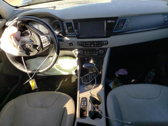 KNDCE3LC2K5263960 KIA Niro Touring