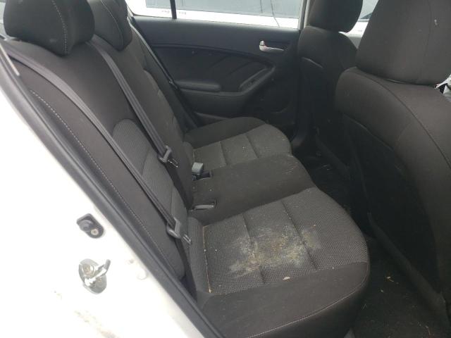 3KPFK4A79HE110362 KIA FORTE LX