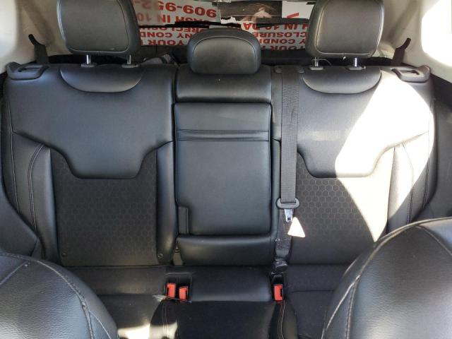 3C4NJCBB4JT211239 Jeep Compass Latitude
