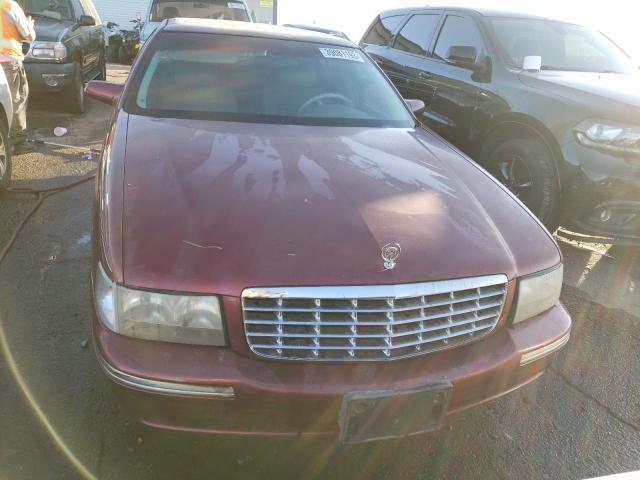 1G6KD54Y1XU707785 Cadillac Deville