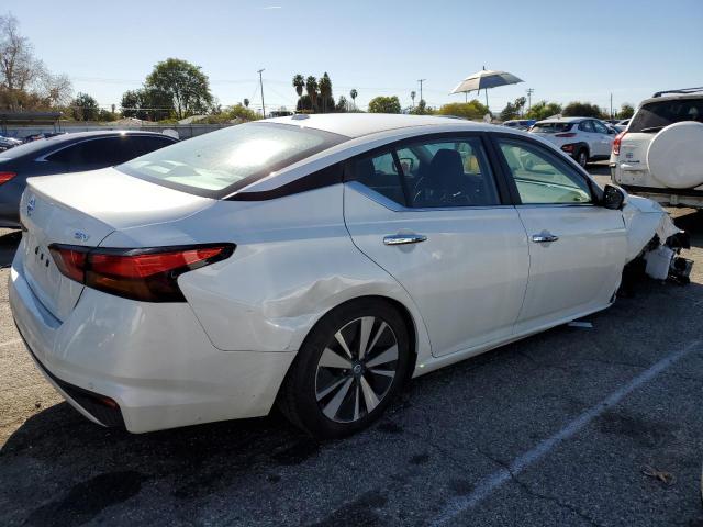 VIN 5YFBU4EE8DP152886 2013 Toyota Corolla, LE no.3