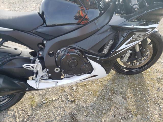 2014 SUZUKI GSX-R600 - JS1GN7FA8E2101236