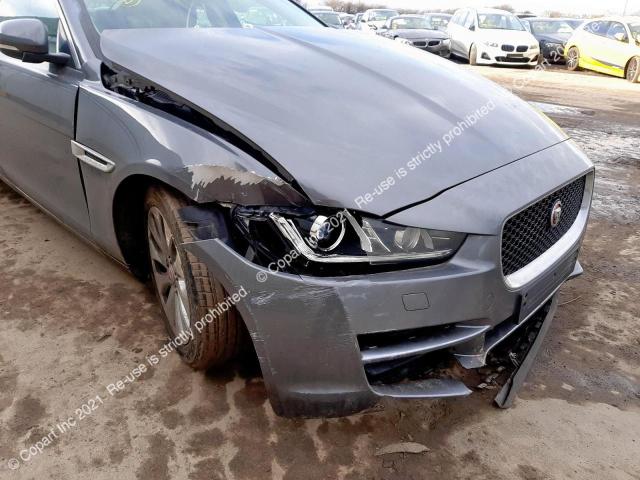 SAJAB4ANXGA911135 Jaguar Xe Portfol