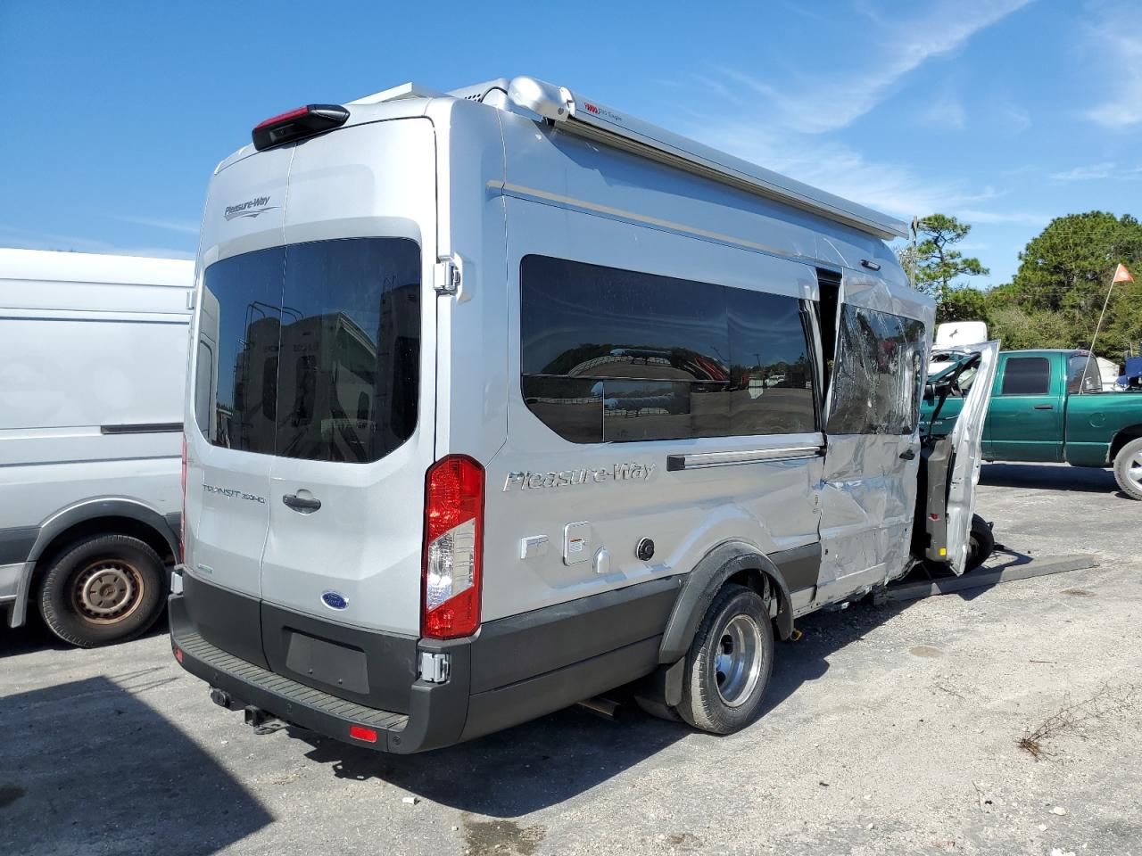 1FTRU8XG1NKA37938 FORD TRANSIT 2022