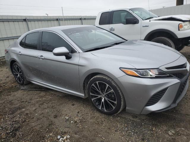 VIN 4T1BF1FK0GU214362 2016 Toyota Camry, SE no.4