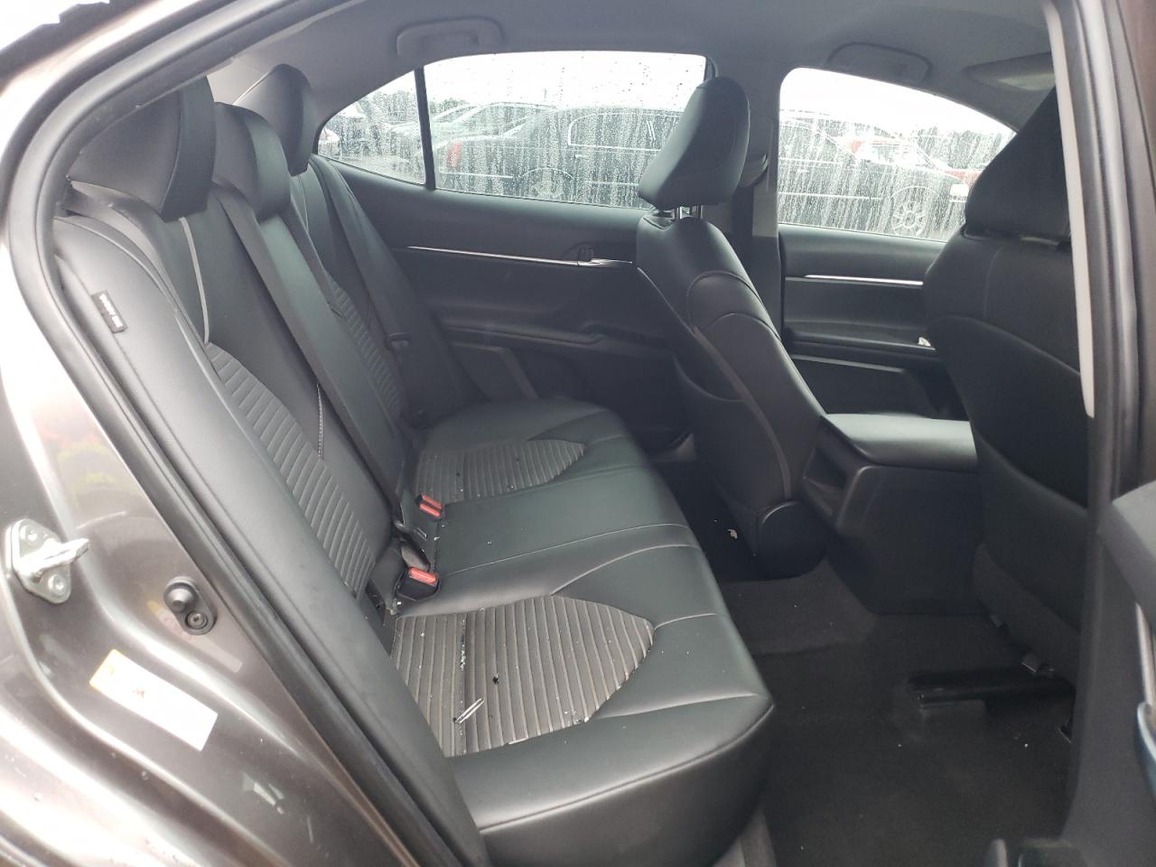 2018 Toyota Camry - Image 10