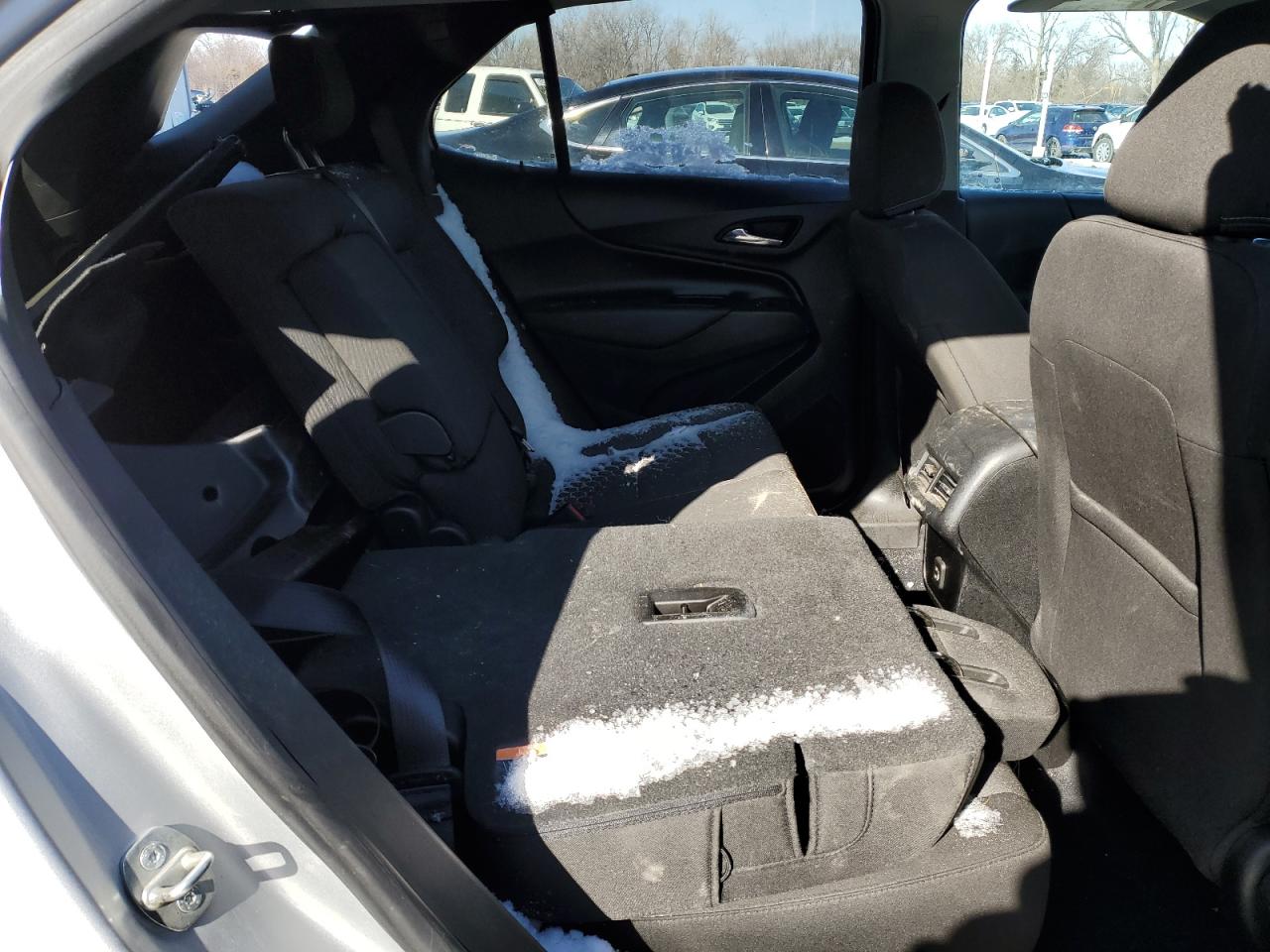 2GNAXUEV2K6290710 CHEVROLET EQUINOX 2019