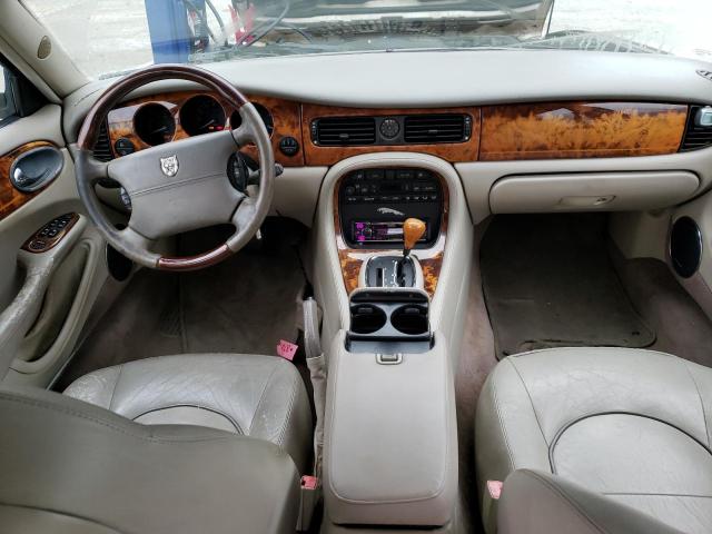 SAJKX6246WC842194 Jaguar Vandenplas