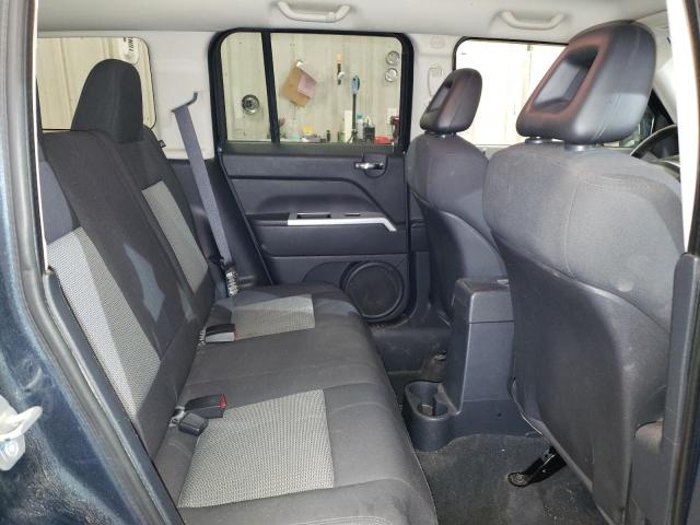 1J8FF28W28D536989 Jeep Patriot
