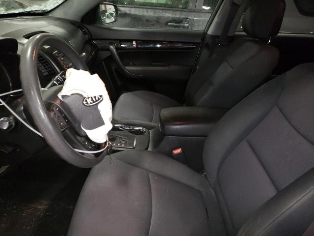 5XYKTDA18BG043433 KIA Sorento Base