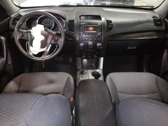 5XYKTDA18BG043433 KIA Sorento Base