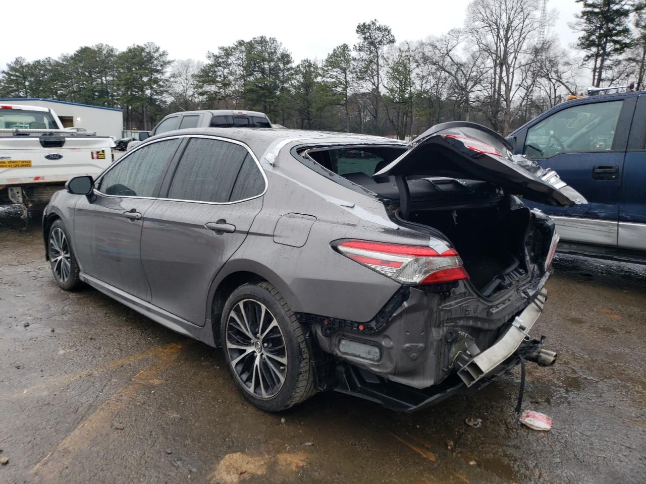 2018 Toyota Camry - Image 2