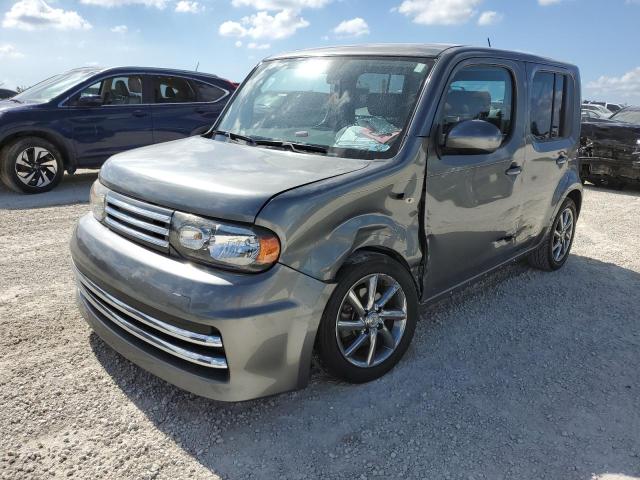 2010 Nissan cube 