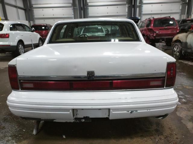 1LNLM81W3RY655752 Lincoln TOWNCAR