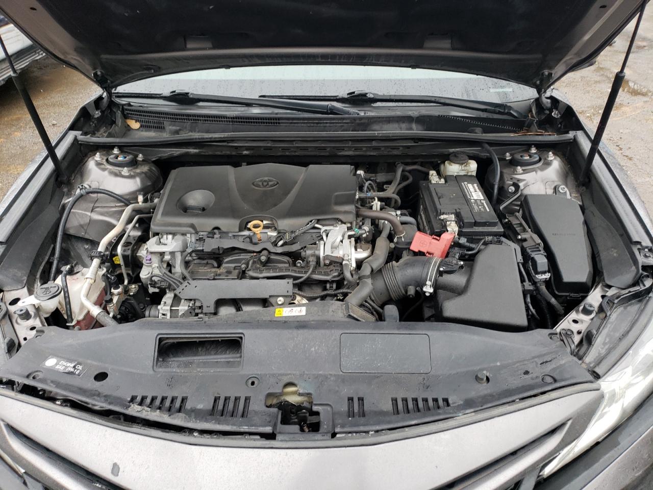 2018 Toyota Camry - Image 11