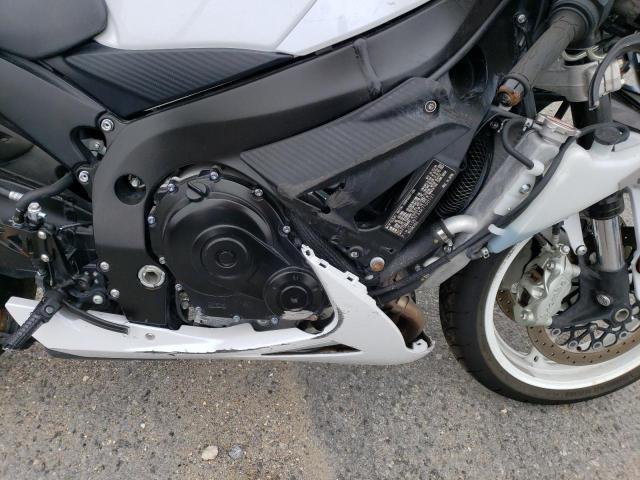 2019 SUZUKI GSX-R600 - JS1GN7FAXK7100121