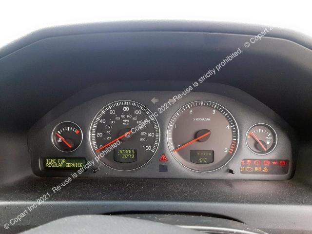YV1SW799242393749 Volvo V70 D5 Se
