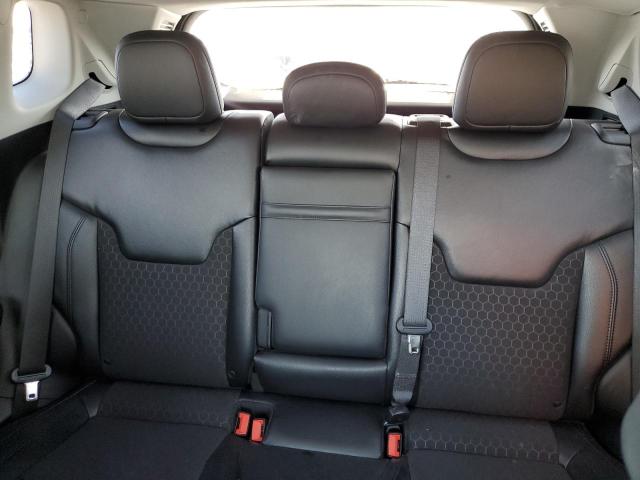 3C4NJDBB9JT432986 Jeep Compass Latitude