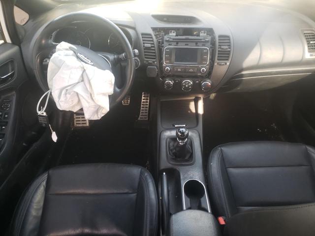 KNAFZ5A31G5589205 KIA FORTE SX