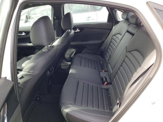 3KPF54AD2PE541220 KIA Forte Gt Line