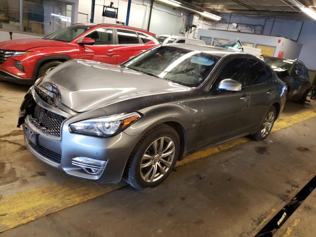 2015 INFINITI Q70 3.7