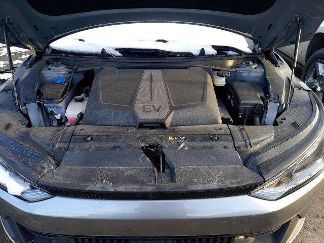 KNDC3DLC5N5044975 KIA EV6 LIGHT