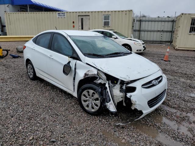 VIN 4T1BF1FK7HU662471 2017 Toyota Camry, SE no.4