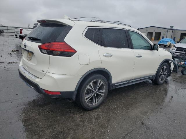 JN8AT2MT0HW402402 Nissan Rogue