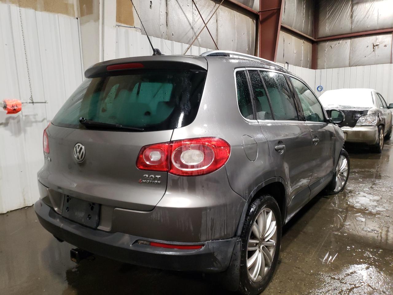 WVGBV95NX9W002878 2009 Volkswagen Tiguan Se