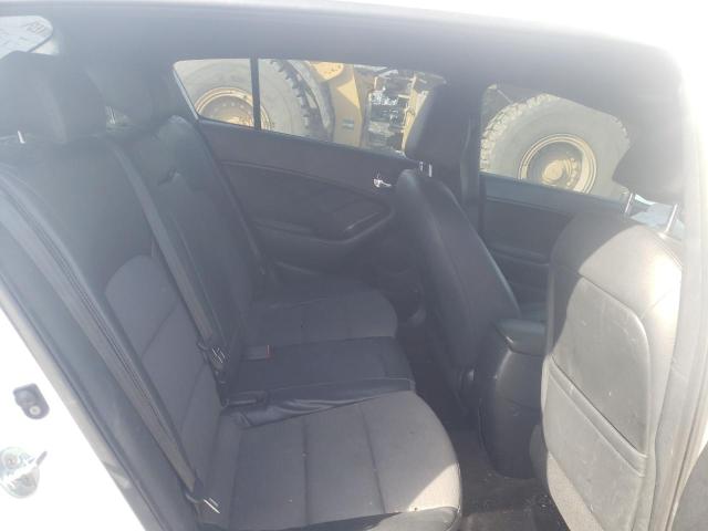 KNAFZ5A31G5589205 KIA FORTE SX