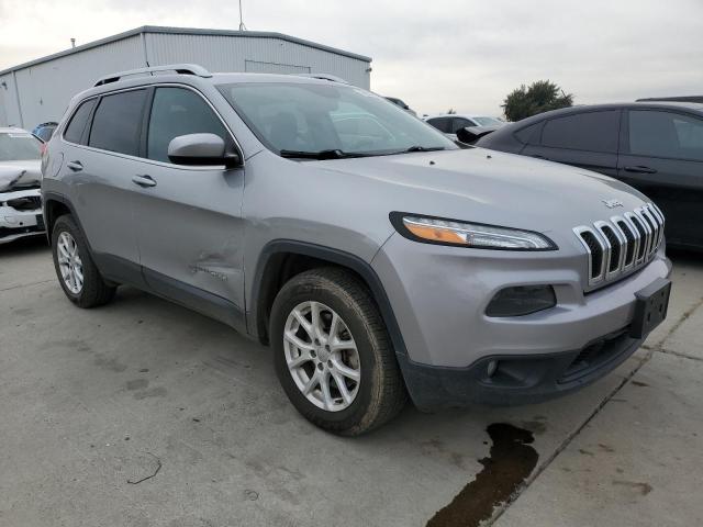 1C4PJMCBXGW298788 Jeep Cherokee Latitude