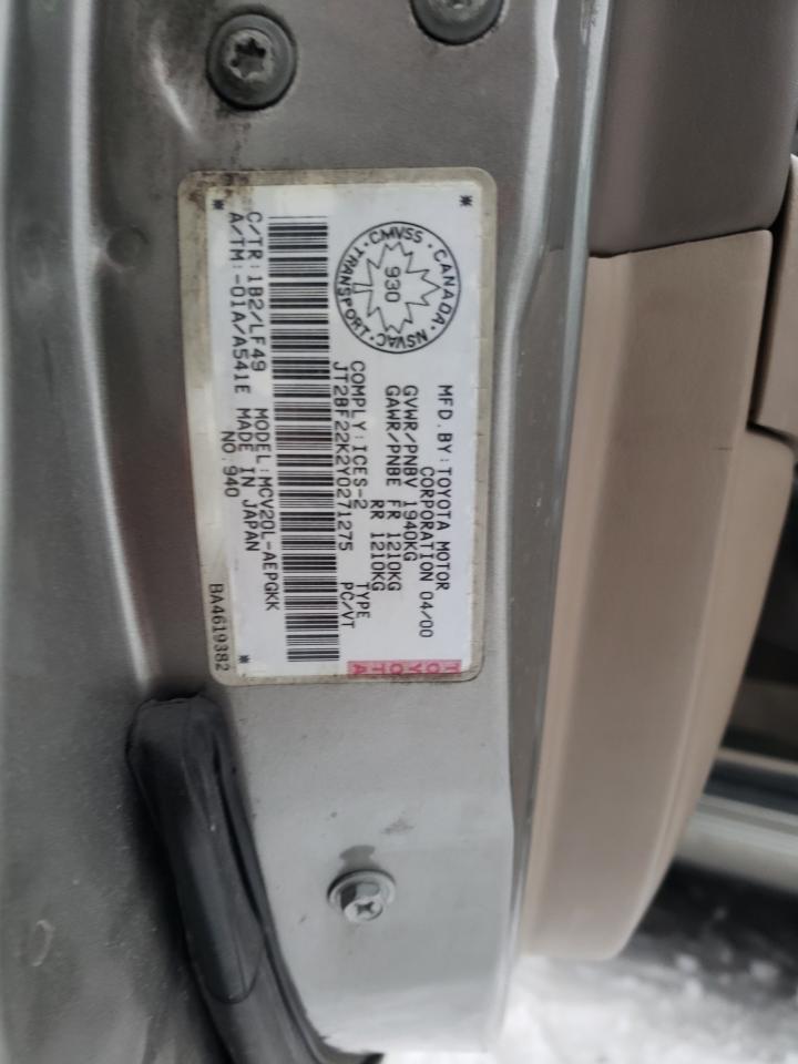 2000 Toyota Camry Ce VIN: JT2BF22K2Y0271275 Lot: 39204923