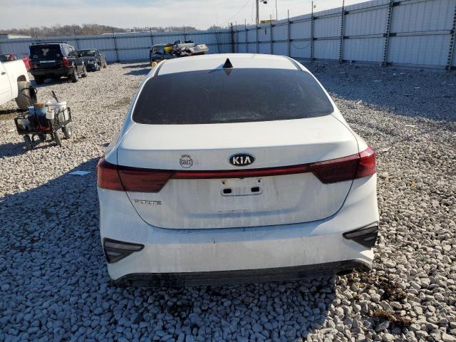3KPF24AD8ME269597 KIA FORTE FE