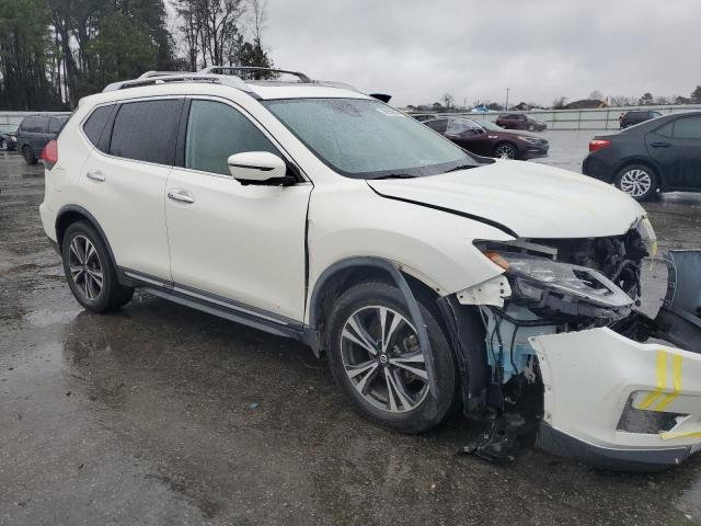 JN8AT2MT0HW402402 Nissan Rogue