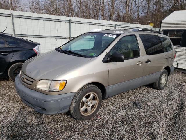 2001 Toyota Sienna LE