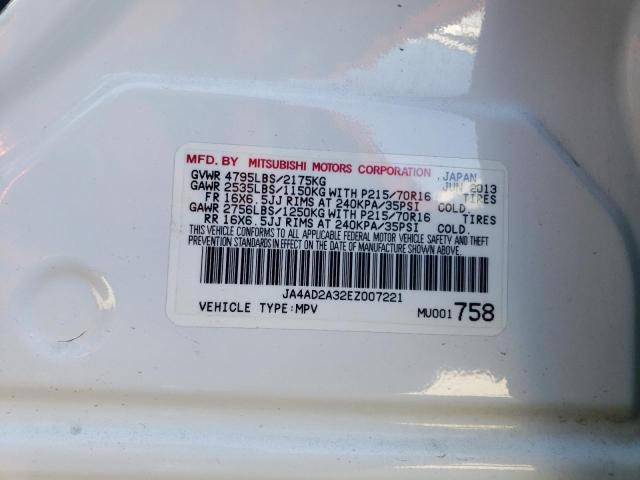 VIN 4T1B11HK4KU834104 2019 Toyota Camry, SE no.13