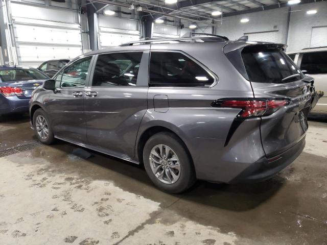 2022 TOYOTA SIENNA XLE 5TDJRKEC9NS136494