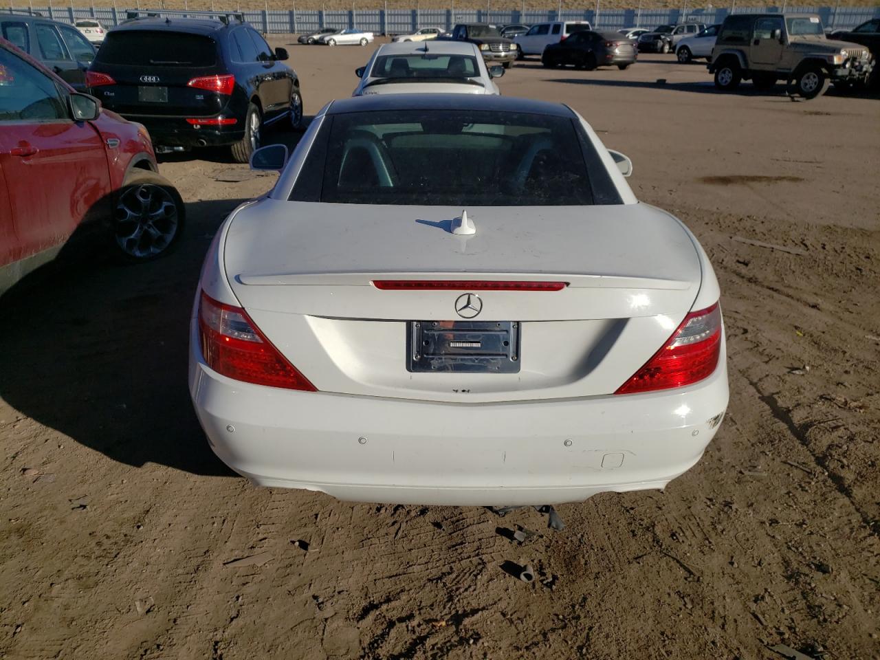 2014 Mercedes-Benz Slk 250 VIN: WDDPK4HA2EF083910 Lot: 39800793